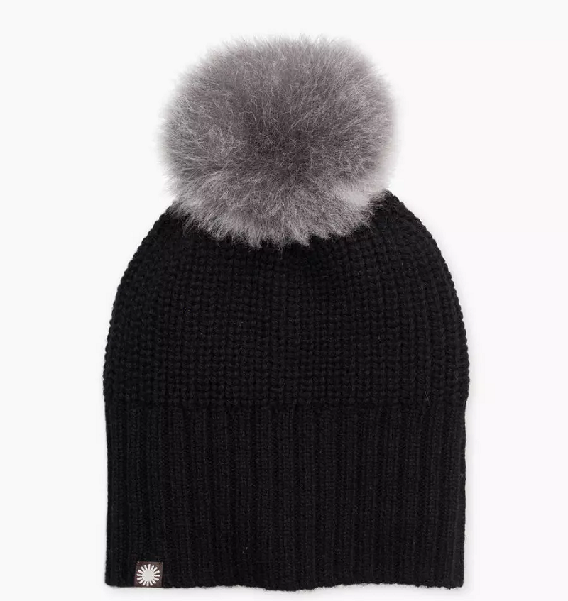 10 winter accessories to keep you warm 