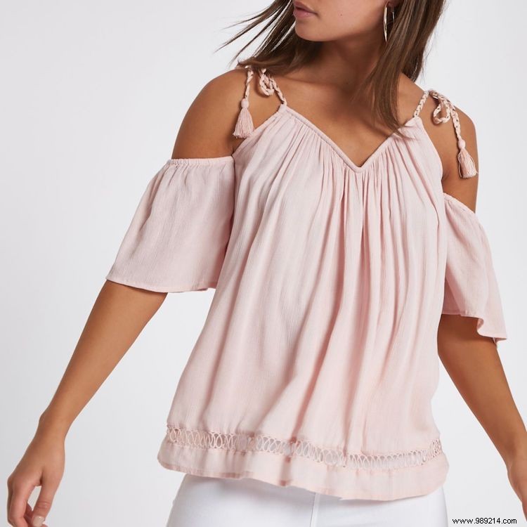 10 off-the-shoulder tops that are perfect for spring 