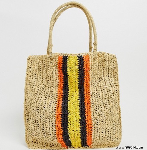 We wear these bags made of natural materials all summer 