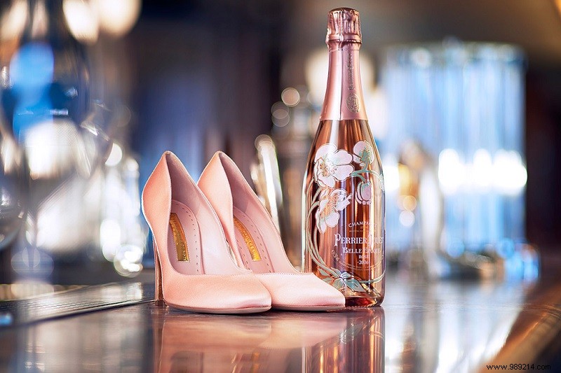 Champagne glass in the shape of a high heel 