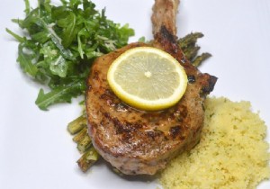 Baked Veal Cutlets with White Wine Sauce: High-Protein Recipe