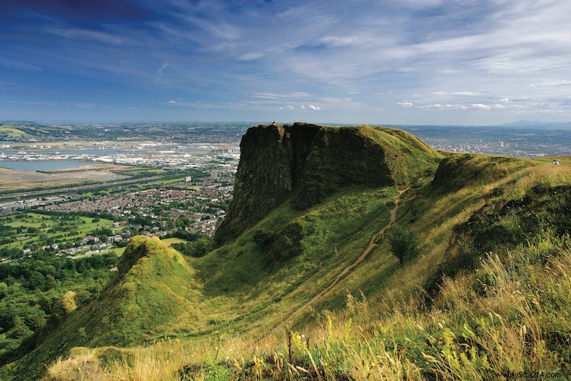 Belfast, the new hotspot for a European city trip 2022 