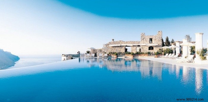 10 x the most beautiful infinity pools in the world 