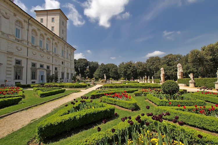 5 beautiful city parks in Europe 