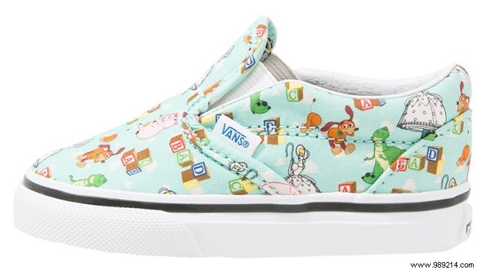 7 fun children s shoes with animals 