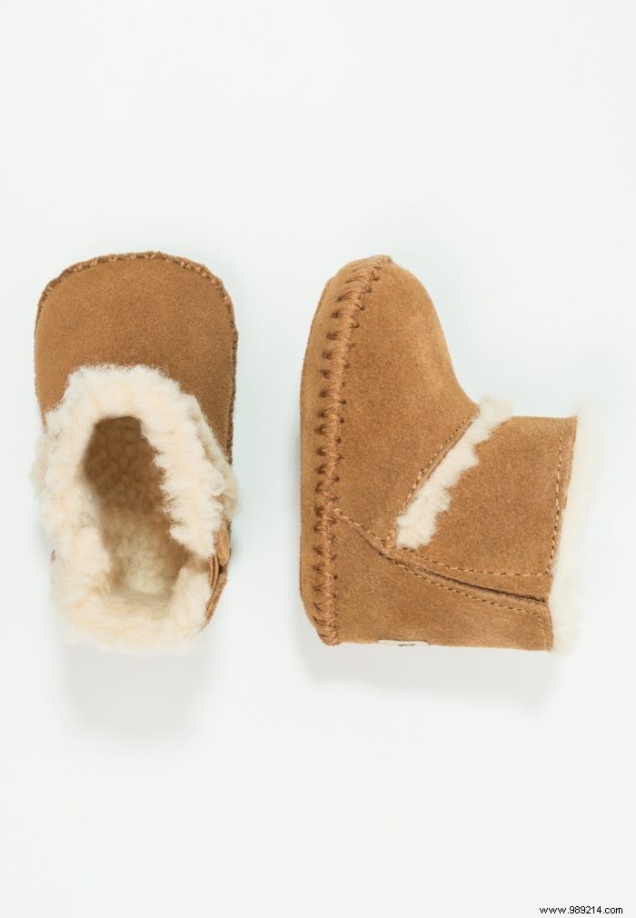 12 x cute baby shoes 