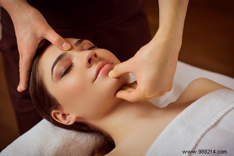 The face massage 