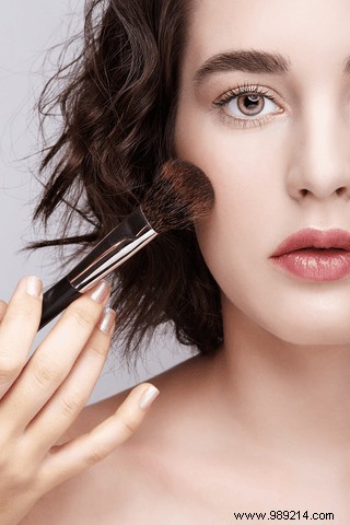 Natural makeup:7 tips for success 