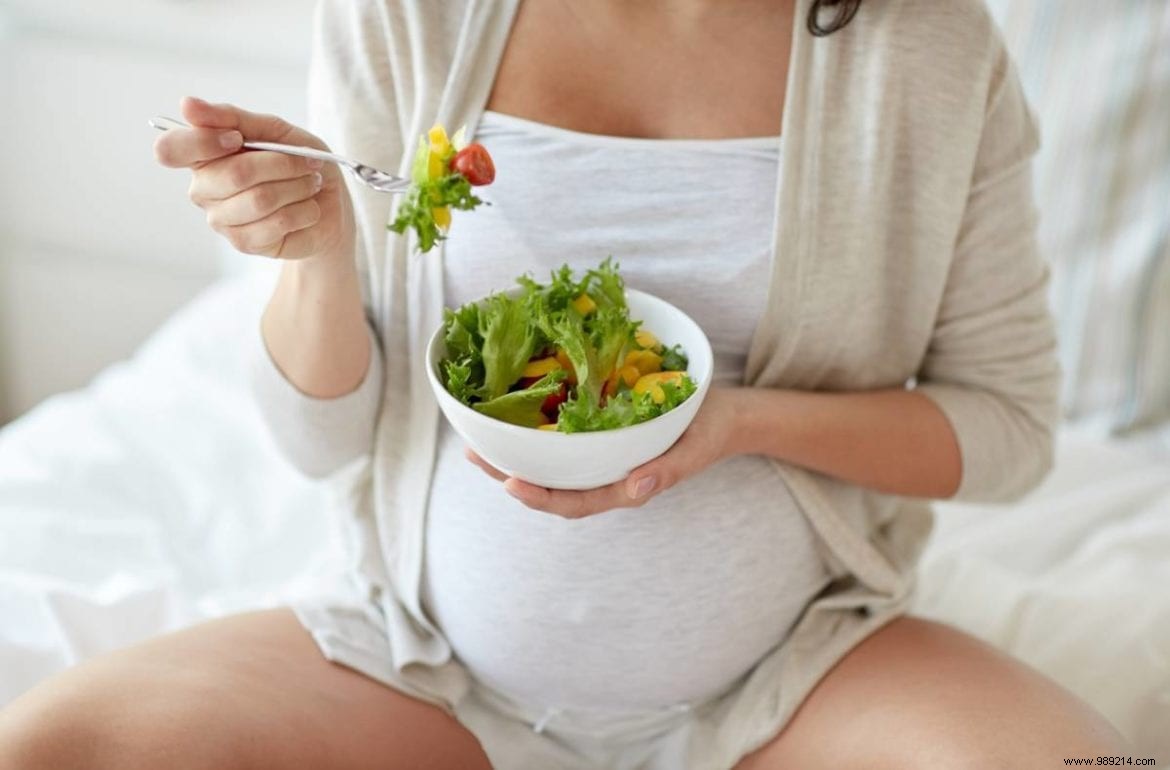 Food and tea during pregnancy 