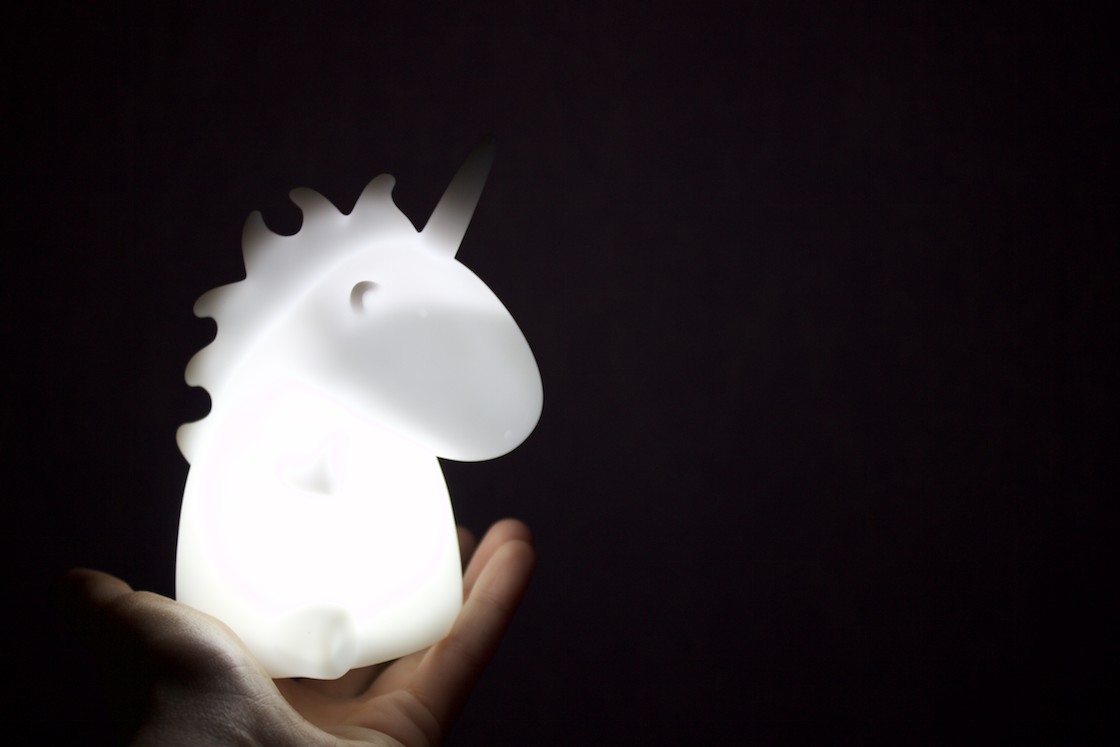 How to choose a baby unicorn night light? 