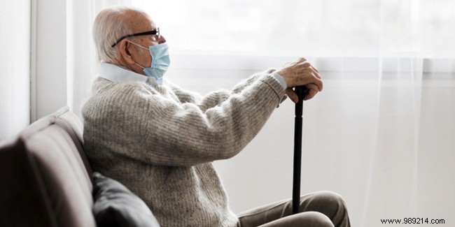 What are the differences between a nursing home and a convalescent home? 