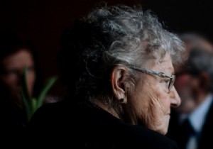 Elderly person with loss of autonomy:definition, diagnosis, solutions 