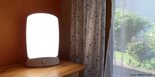 Light therapy, against winter depression 