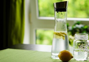 How to understand and fight against dehydration in seniors? 
