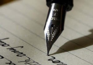 How to write a condolence letter without making an odd impression? 