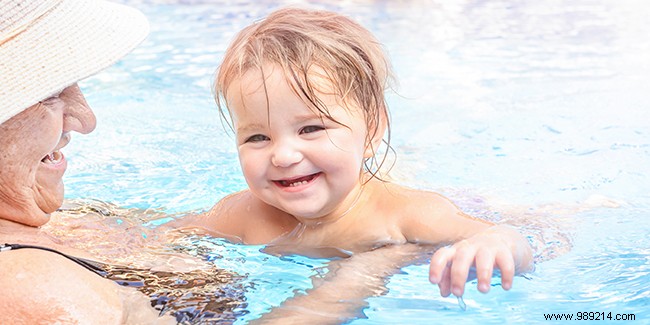 10 tips to help you choose your swimming pool for your grandchildren 