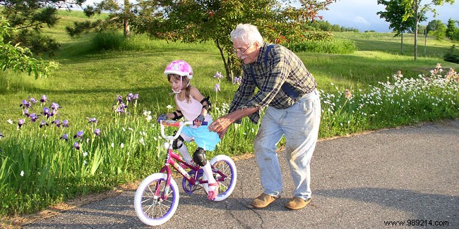 5 ideas for outdoor activities to do with your grandchildren 
