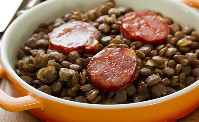 Stewed lentils with mustard 