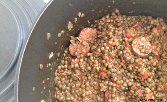 Lentils with chorizo ​​and Espelette pepper 