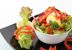 Refreshing Summer Salads and Sorbets: Light, Balanced Meals for Hot Days