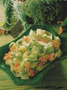 Tagliatelle of smoked salmon heart and cucumber with lime 