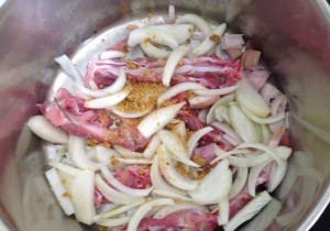 Small rabbit cake in marinade with Côtes de Gascogne 