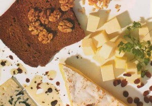 Cheese terrine with two flavors 