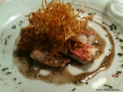 Pan-fried red mullet, Madiran juice reduced with a jumble of crunchy vegetables 