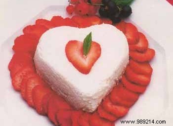 Heart of strawberry cream 