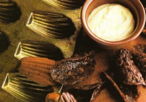 Exquisite Chocolate Glazed Madeleines: A Decadent French Pastry Recipe