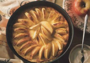 Apple cake with three cookings 