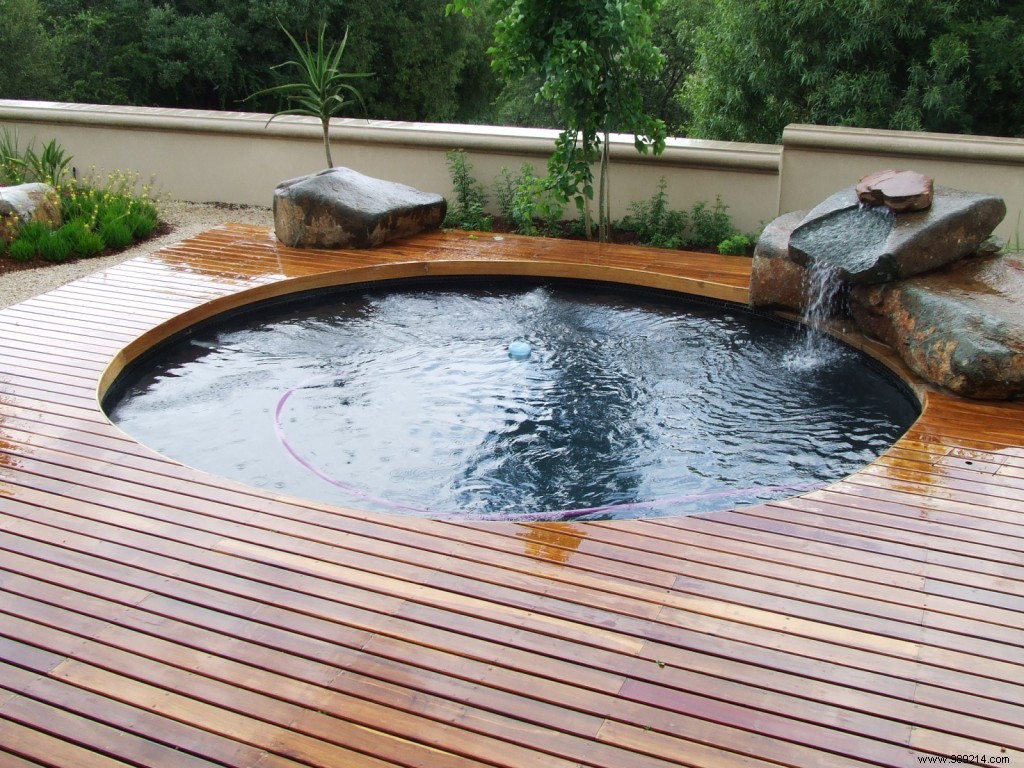 How to properly integrate your swimming pool into your garden? 