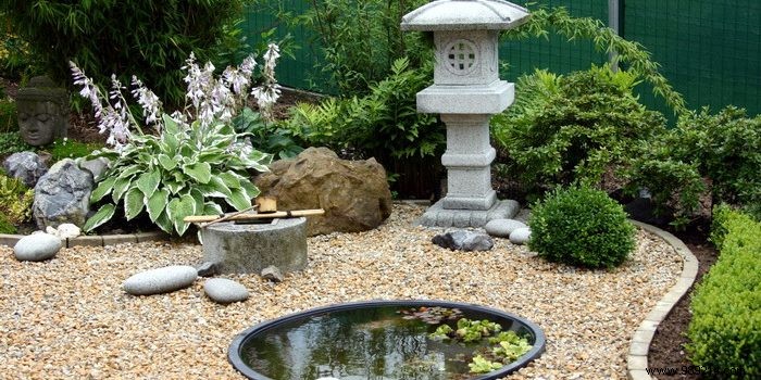 Create a Zen decor in the garden 