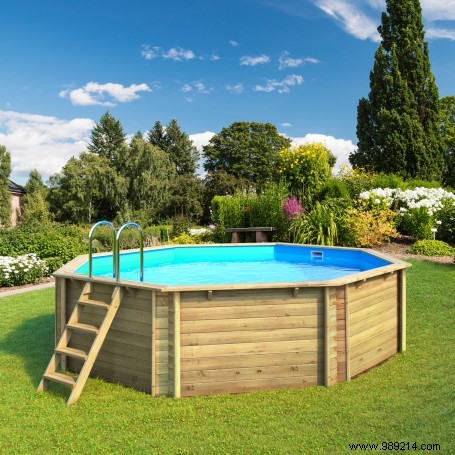 The above-ground swimming pool:the ideal choice to multiply the advantages 