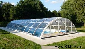 Swimming lovers:the pool enclosure is a must 