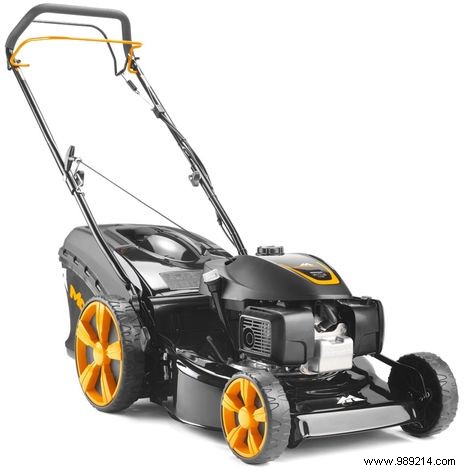 6 types of mower to maintain your lawn 