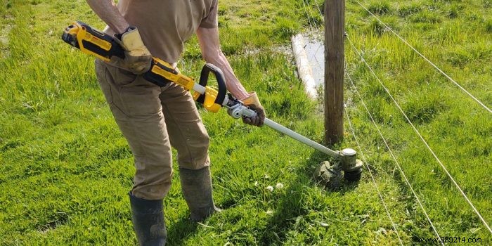4-stroke petrol brushcutter:advantages and prices 