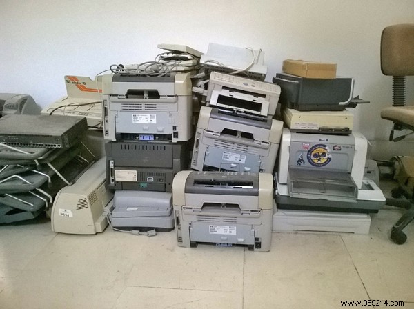 What is programmed obsolescence of home appliances? 