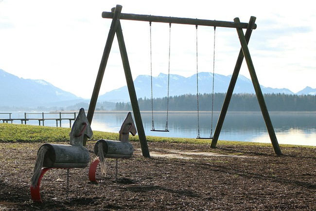 How to build a swing for your children? 