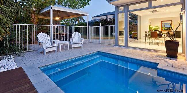 How to finance the purchase of a private swimming pool? 