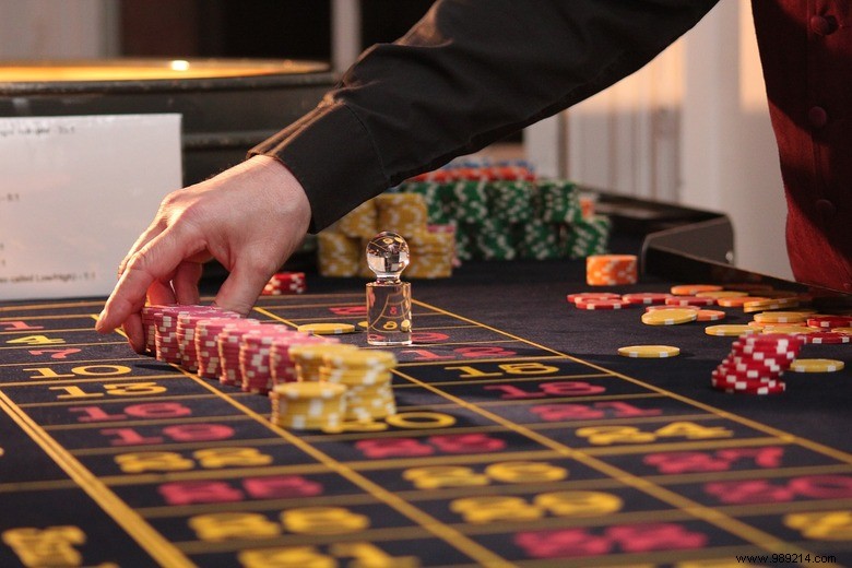 Can you play at the casino in Thailand? 