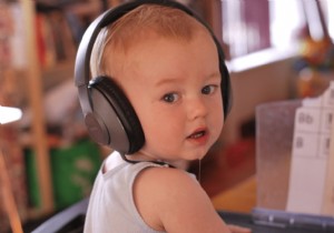 Do Newborns Cry in Their Native Language? Insights from University of Würzburg Research