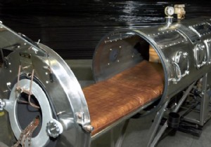 The epidemic that led to the invention of intensive care 