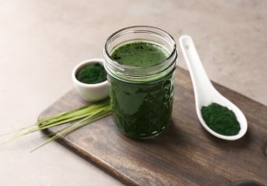 Spirulina Benefits: Evidence-Based Insights on This Nutrient-Packed Superfood
