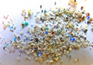 Babies ingest over a million microplastics from baby bottles! 