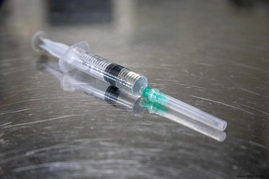 Covid-19:Brazil suspends Chinese vaccine trials after  serious incident  