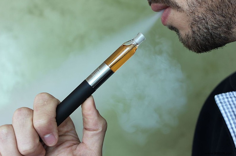 Electronic cigarette:recent studies and position of the French health authorities 