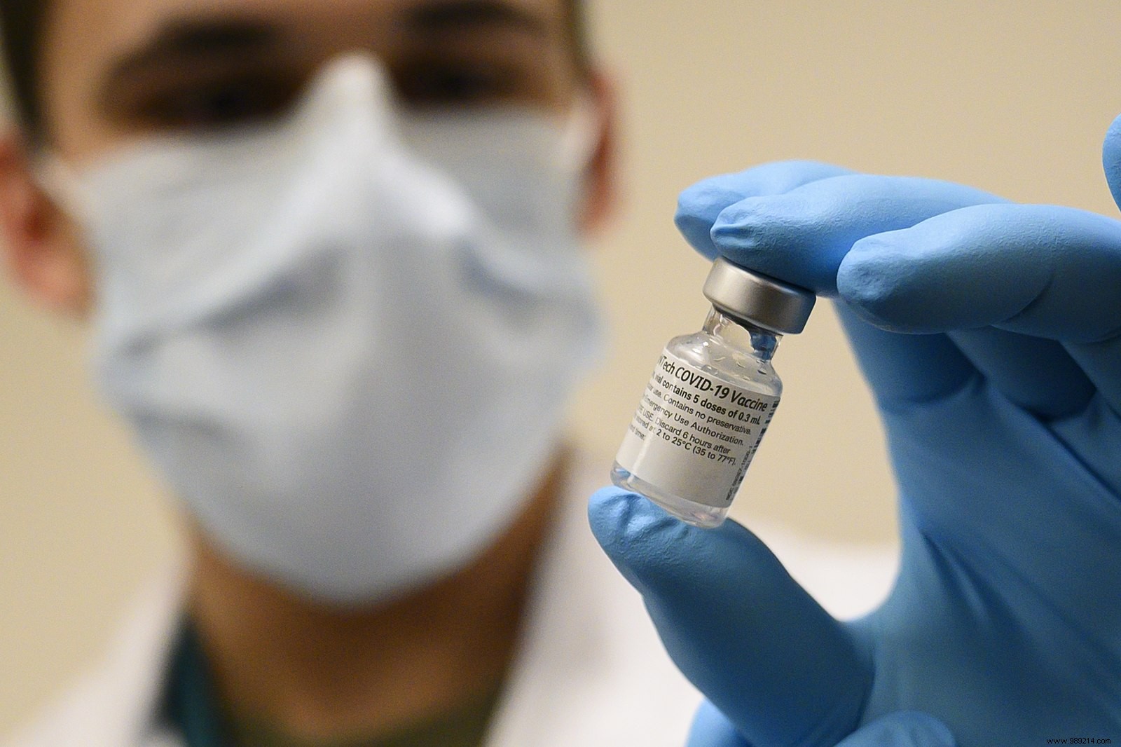 Pfizer begins testing its vaccine in children 