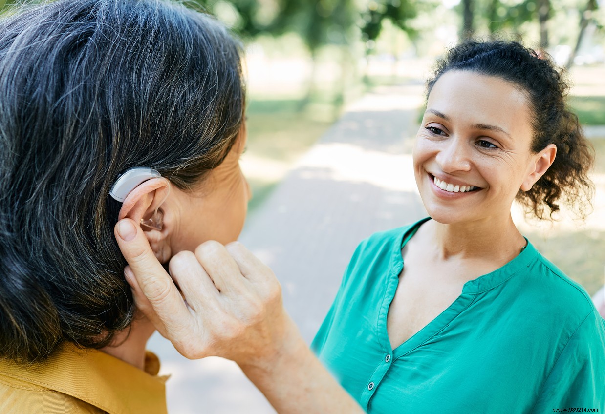 Hearing aids:an encouraging first assessment for the 100% health reform 