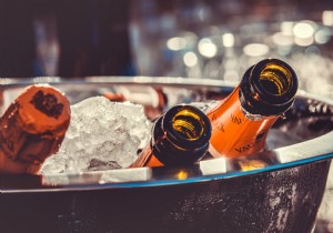 What happens to your body when you drink too much alcohol 